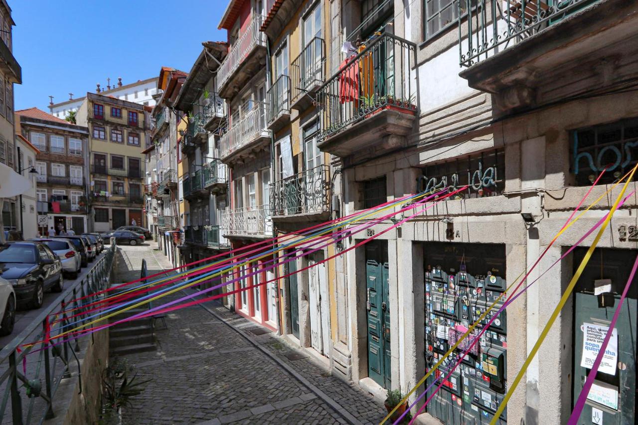 Hm - Ribeira Historical Apartment Porto Bagian luar foto