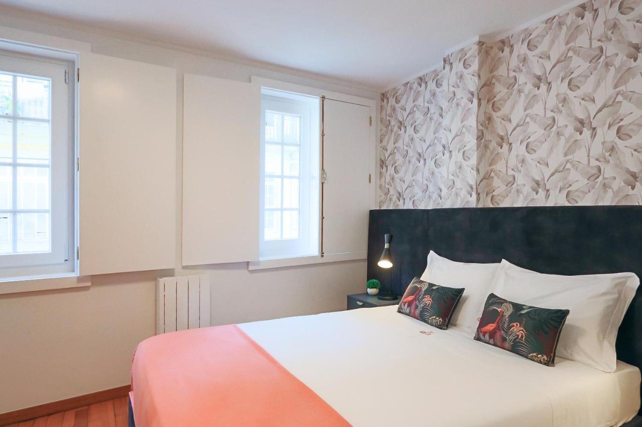Hm - Ribeira Historical Apartment Porto Bagian luar foto